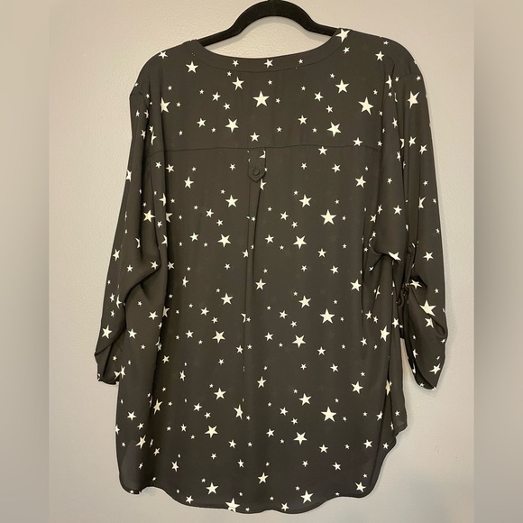 Torrid Harper 3/4 sleeve pullover Blouse Black Starry Stars Size 1x - Picture 4 of 15